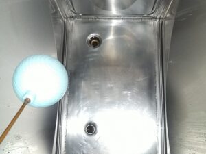 貯水槽清掃4＿株式会社ビルカン